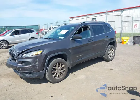 2016 Jeep Cherokee Latitude z USA, uszkodzony, nr VIN 1C4PJMCS2GW360748